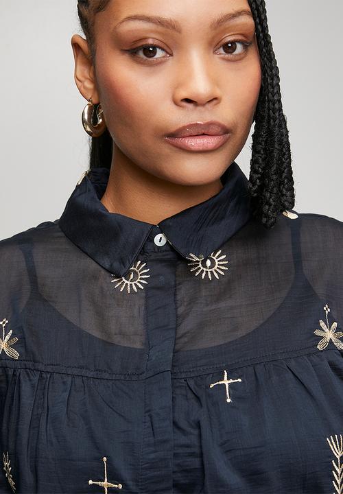 Me&B - Plus Hands Embroidery Bellow Sleeve Shirt - ink