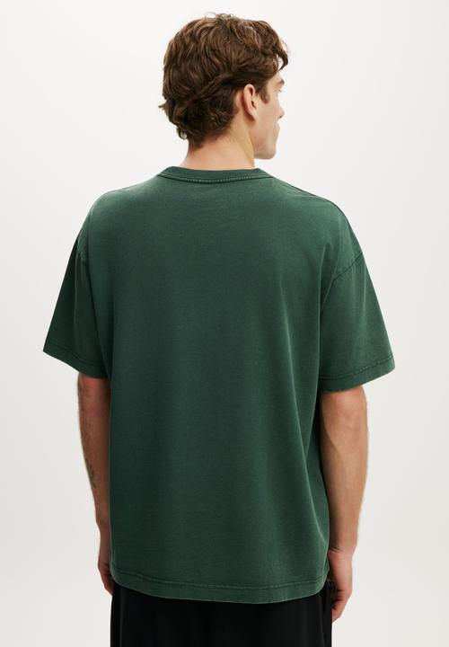 Cotton On - Box Fit T-shirt - Pineneedle Green Wash