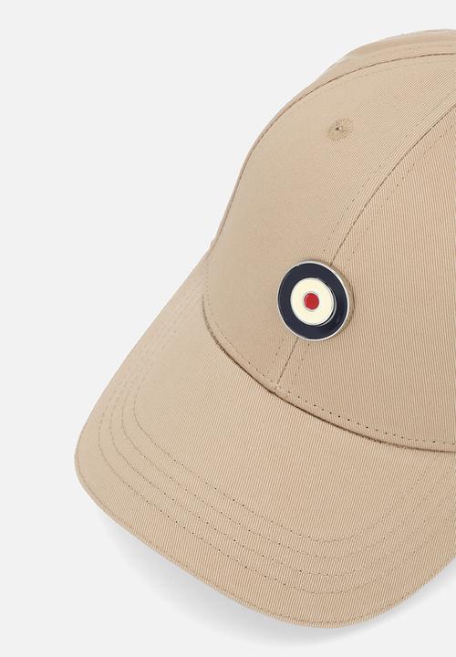 Ben Sherman - Metal Targy Badge Cap- Cornstalk