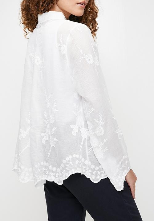 Stella Morgan - Embroidered voile blouse with scallop hem and sleeve end detail - White