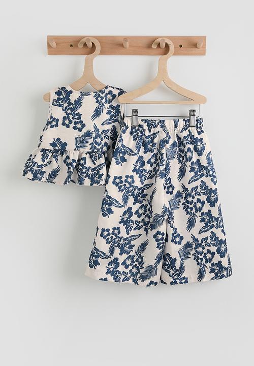 Pop Candy - Peplum top with wide leg pants - off white/floral aop