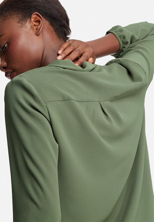 dailyfriday - Wrap front blouse