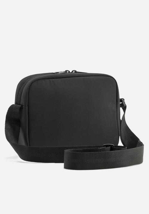 PUMA - Her Crossbody Bag - Puma Black