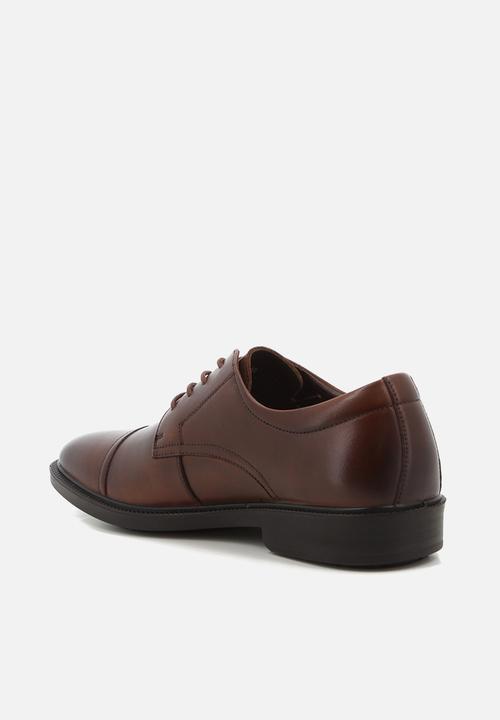 Hush Puppies - Reggie - Brown