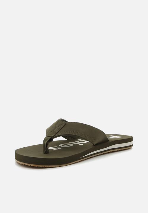 Hush Puppies - Stomp - Olive/Stone