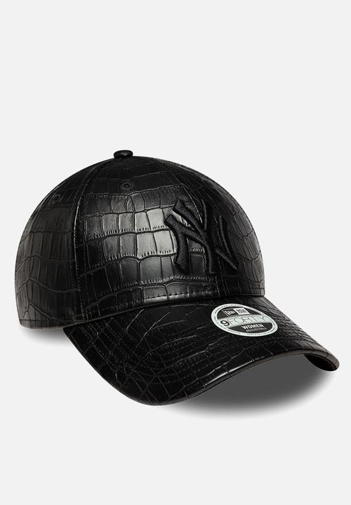 New Era - Female Pattern Pu 9Forty® - Black