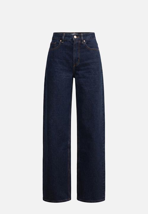 Forever New - Emma mid-rise barrel jeans in dark wash