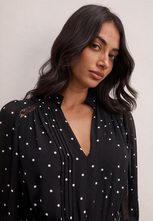 Forever New - Clara pleated lace trim midi dress in dark risley spot
