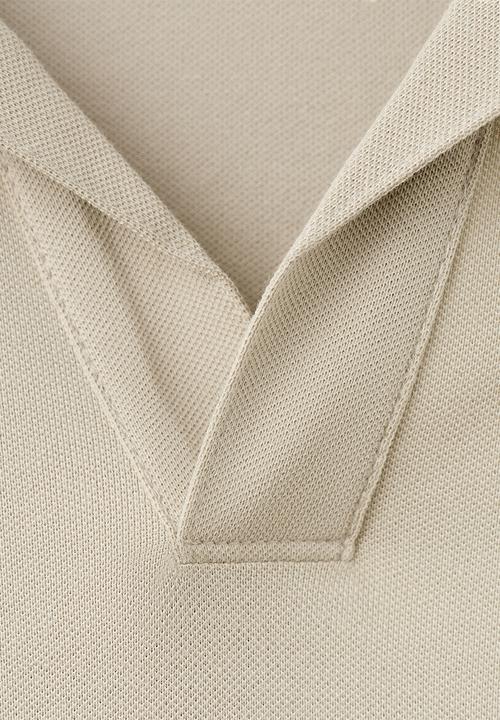 MANGO - Poloshirt Taga - Light Beige