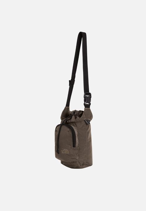 The North Face - Never Stop Bucket Bag - Garnet (2H9)