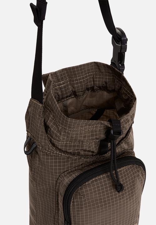 The North Face - Never Stop Bucket Bag - Garnet (2H9)