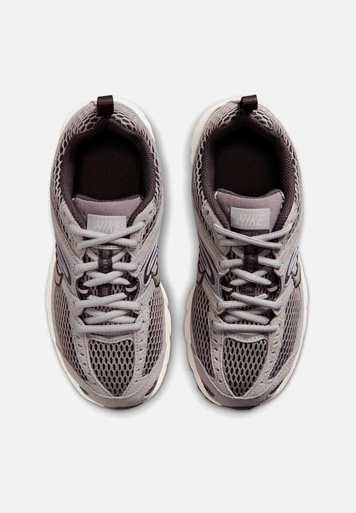 Nike - Nike Air Max Moto 2K Grade School