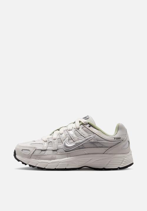 Nike - Nike P-6000 Grade School