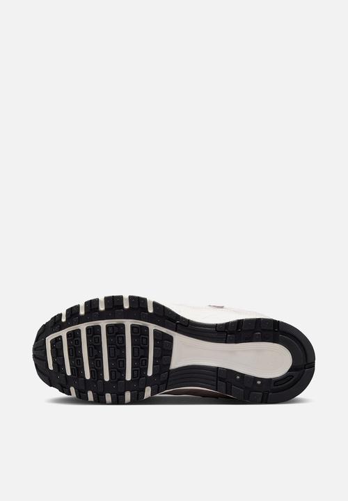 Nike - Nike P-6000 Grade School