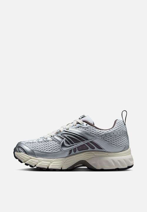 Nike - Nike Air Max Moto 2K Grade School