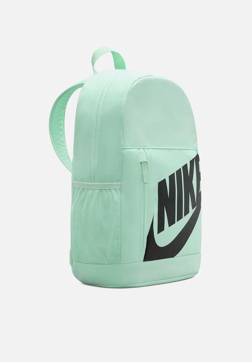 Nike - Nike Elemental