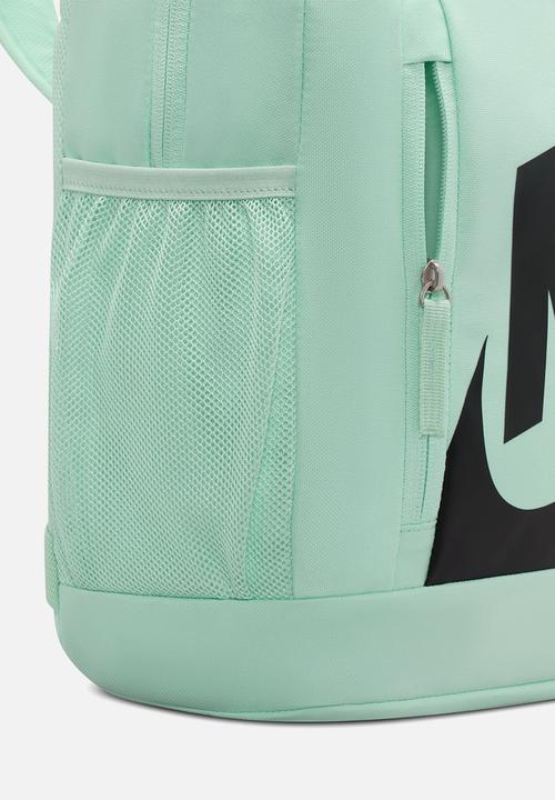 Nike - Nike Elemental