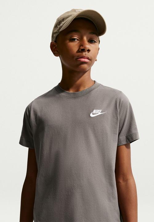 Nike - Kids Nike Sportswear Futura Emb Tee lbr