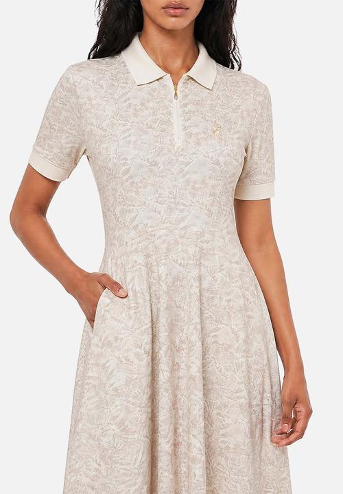POLO - Wmn Emily Fit & Flare Printed Golfer Dress - beige
