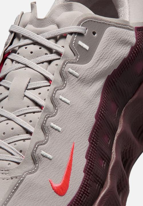 Nike - NIKE AVA ROVER