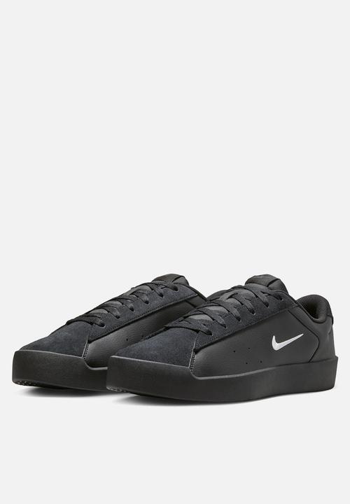 Nike - Nike Blacktop
