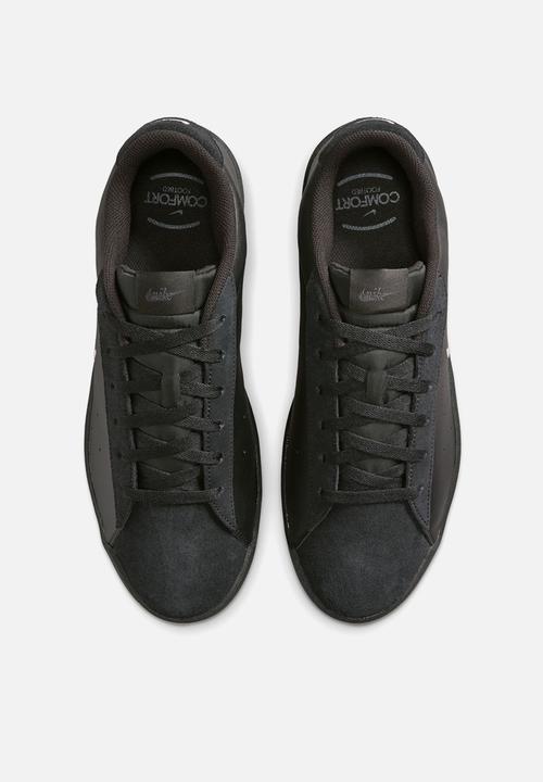 Nike - Nike Blacktop