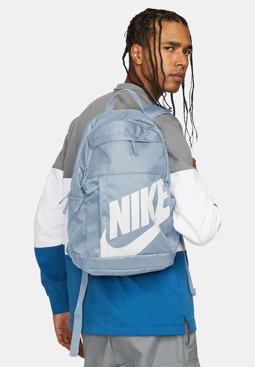 Nike - Nike Elementalbackpack (21L) - Lt Armory Blue/Lt Armory Blue/White