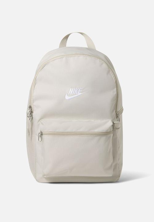 Nike - Nike Heritage 2.0Backpack (23L) - Light Bone/Light Bone/White