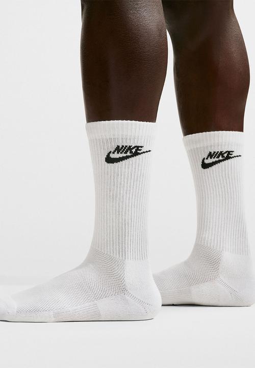 Nike - Ed Elvd crew 3P Futra -144 - White Multi