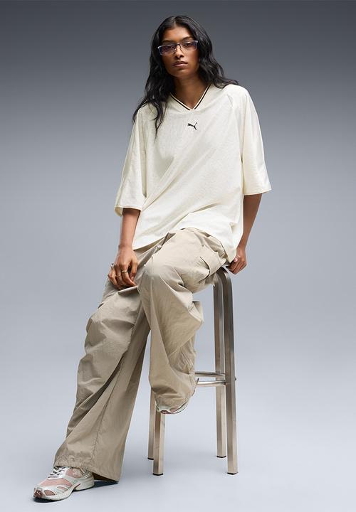 PUMA - Lace Pack Oversized Short Sleeve Jersey - Warm White