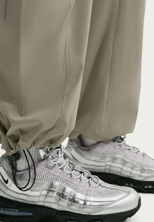 Nike - Dri Fit Tech Helios Sun Pant - Light Army/Black