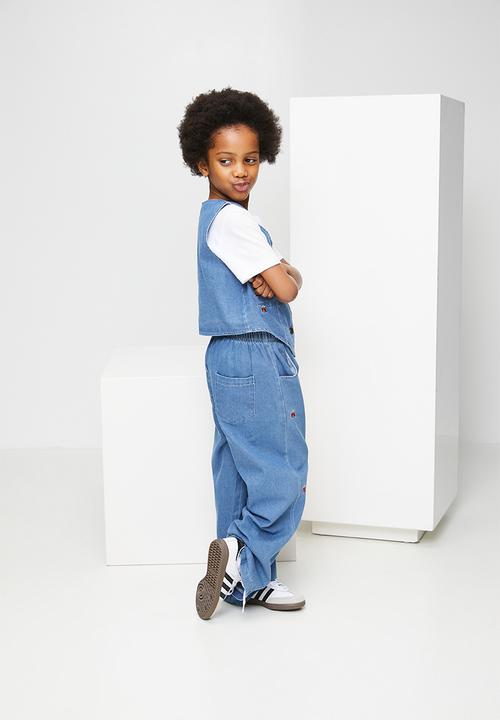 Pop Candy - Cherry aop denim vest & jeans - blue