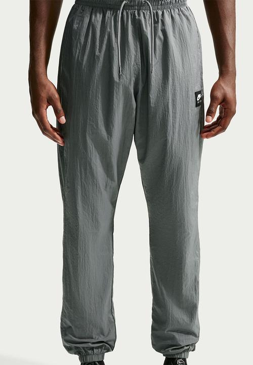 Nike - Nike Air Tracksuit  set - Smoke Grey/Black