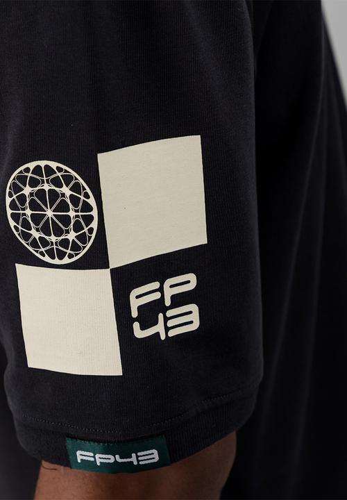 FP43 by S.P.C.C - P0D1UM Golfer - Charcoal