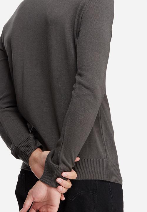 basicthread - Basic roll neck pullover