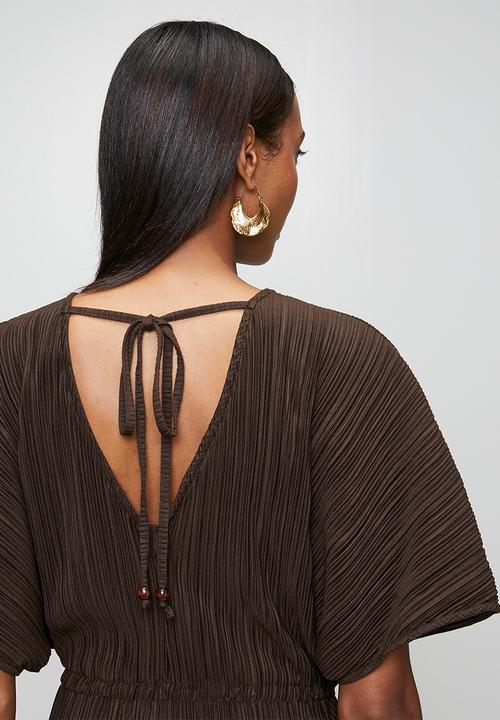 Me&B - Plisse Front Tassel Jumpsuit - Choc