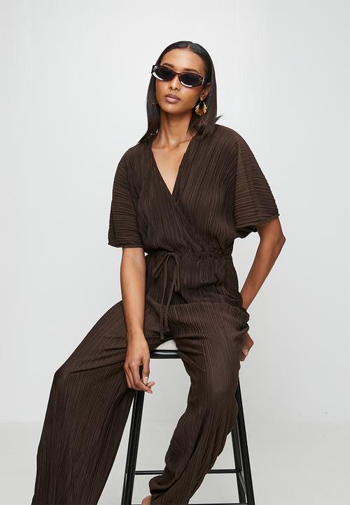 Me&B - Plisse Front Tassel Jumpsuit - Choc