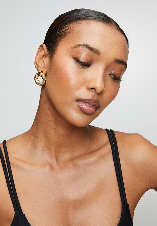 Zoe on Trend - Bold Designer Earrings - Gold