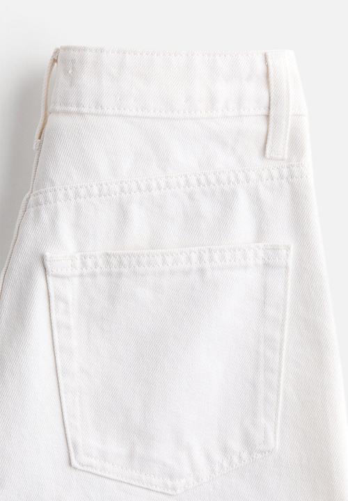 H&M - Barrel high waist jeans - white