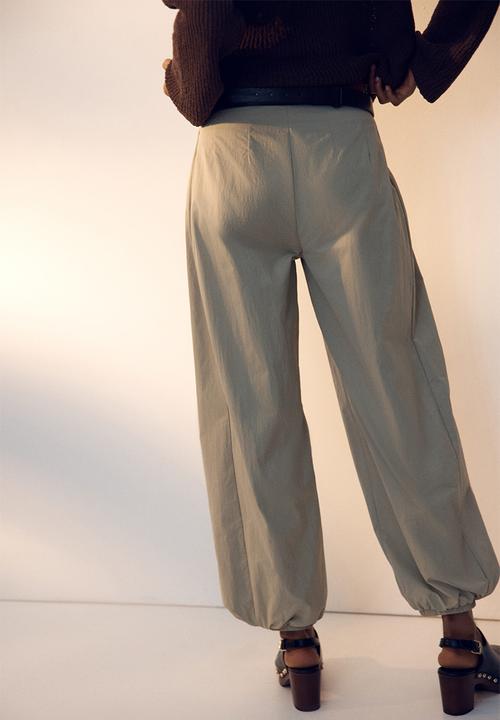 H&M - Balloon-leg nylon trousers - beige
