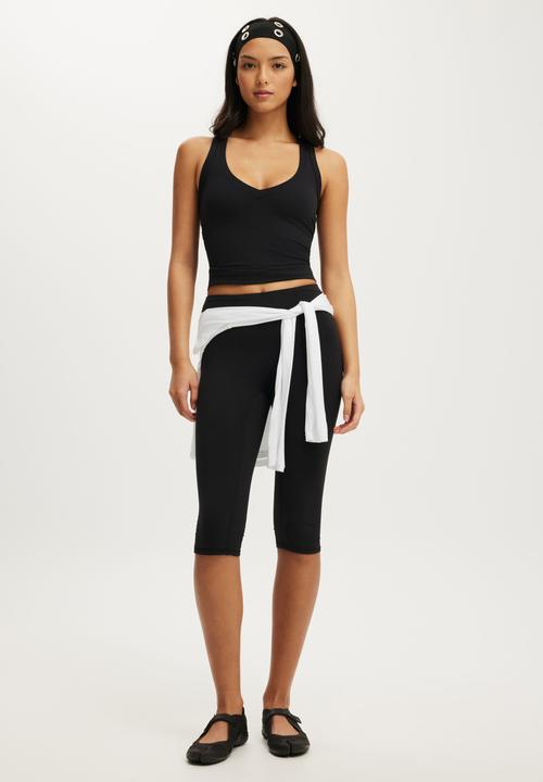 Cotton On - Ultra Soft Plunge Front Racer Tank - Black