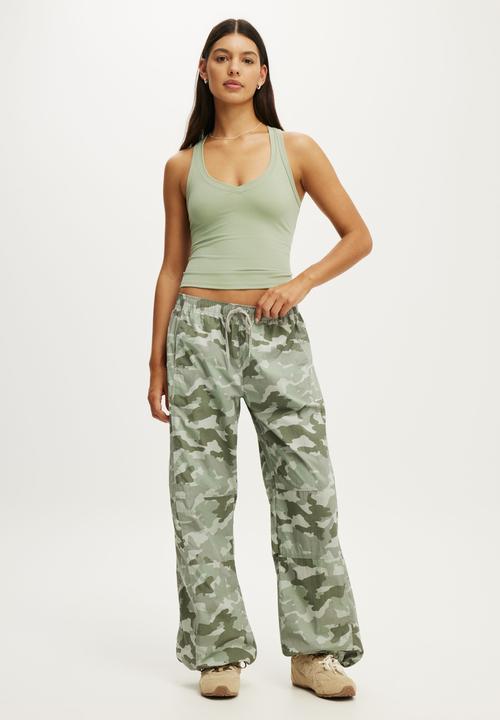 Cotton On - Ultra Soft Plunge Front Racer Tank - Matcha