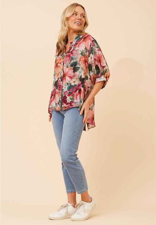 Izabel London - Half Sleeve Batwing Easy Wearing Printed Sheer Blouse With Back Button Stand Detail - Multi Pink