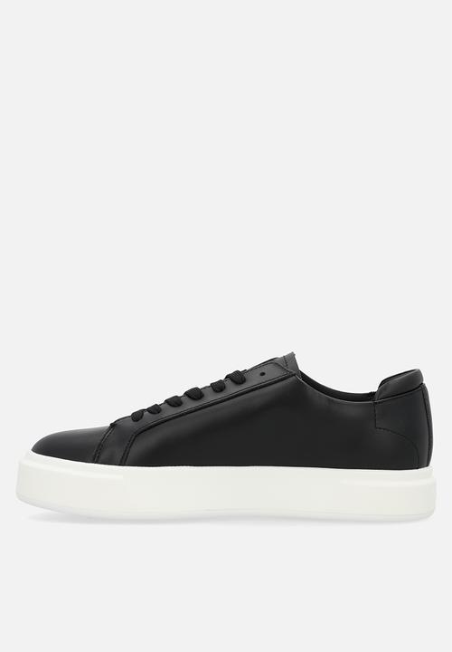 Calvin Klein - Premier - Ck Black