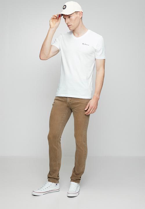 Ben Sherman - Slim Fit Garment Dye Denim - Dessert