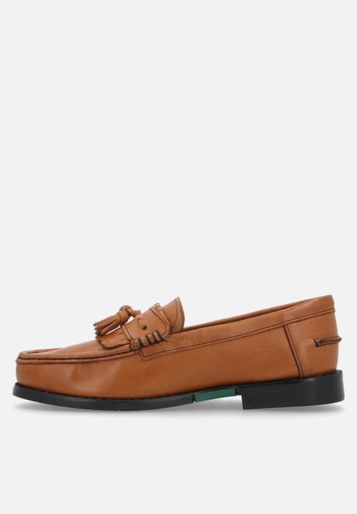 Dakotas - Trevor - Tan