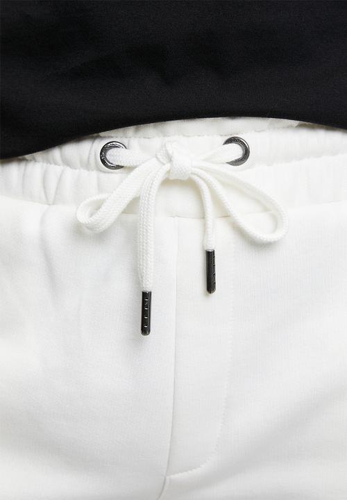 Ben Sherman - Happy Bear Fleece Jog Shorts - Off White