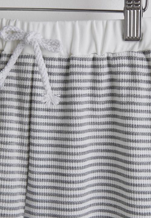 Pop Candy - Striped tee & shorts - light grey