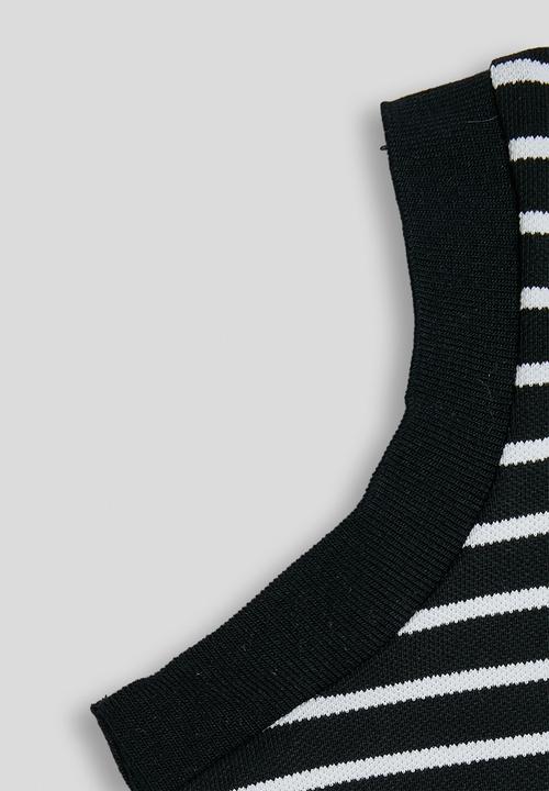 Pop Candy - Sleeveless knit henley tee - black stripe