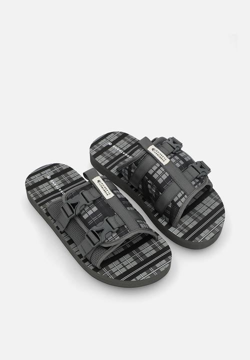Jonathan D - J JACK - Gunmetal